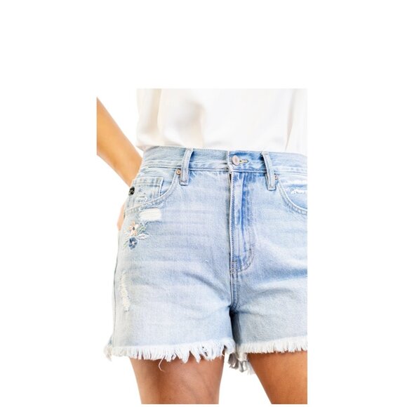 KanCan Daisy Floral Embroidered High Rise Shorts Blue Size L Boho Summer Coastal - Picture 1 of 14